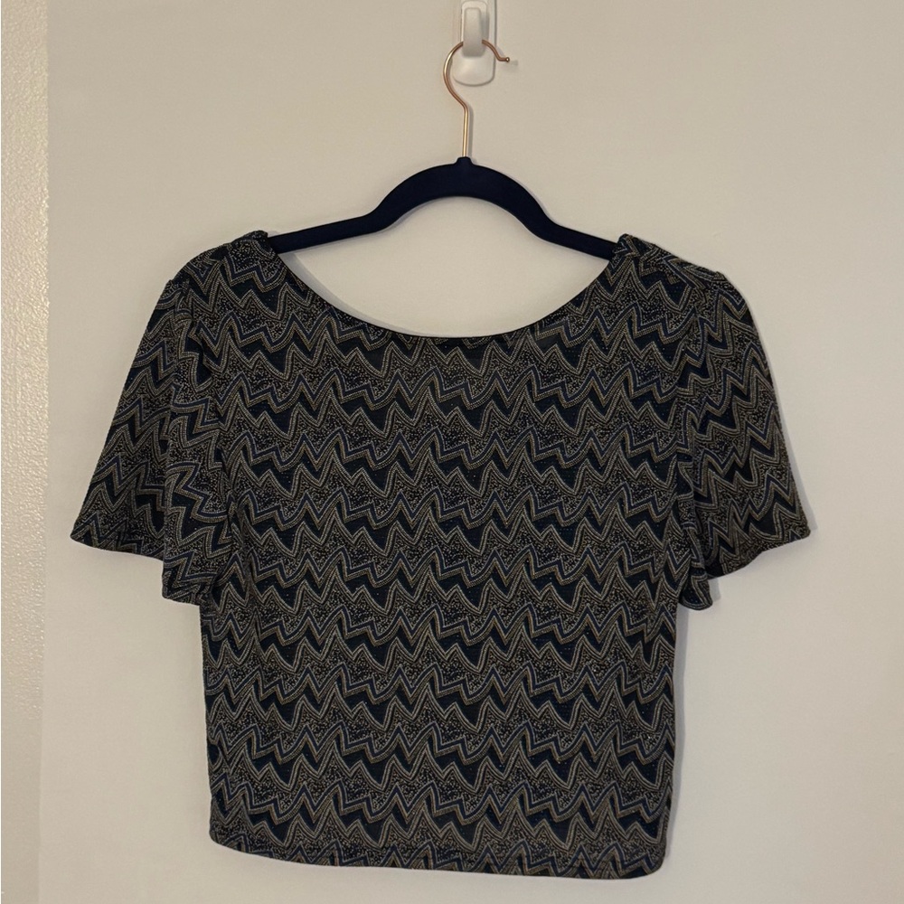 Black and Gray Zigzag Women's Crop Top